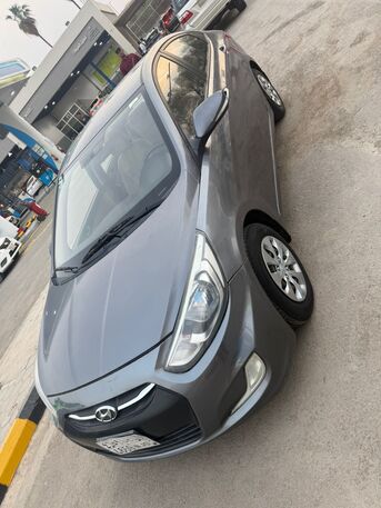 Riyadh, Vehicles, Cars & Trucks , SAR 27000,  Hyundai Accent,  2018,  Automatic,  182000 KM,    1.4 SEMI