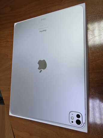 Al Sulaymaniyyah, Tablet Computers, SAR 4500,  Apple IPad Pro 13-inch (M4) 512GB Wi-Fi Silver