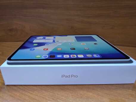 Al Sulaymaniyyah, Tablet Computers, SAR 4500,  Apple IPad Pro 13-inch (M4) 512GB Wi-Fi Silver