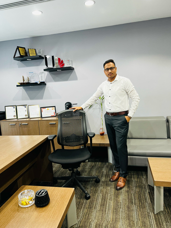 Sulai, Job Seekers, Office Boy/ Tea Boy