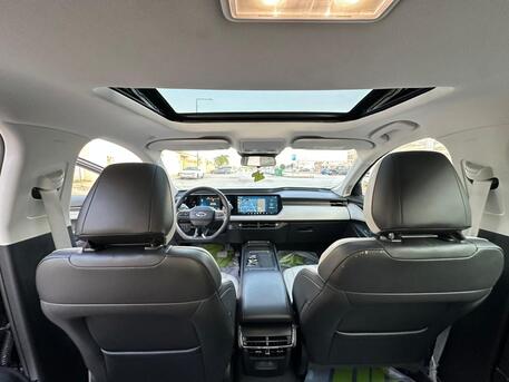 Riyadh, Vehicles, Cars & Trucks , SAR 95000,  Ford Taurus,  2025,  Automatic,  27000 KM,    Trend New With Echoboost Option For Sales 2nd Owner