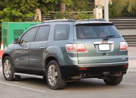 Manama, Vehicles, Cars & Trucks , BHD 1300,  Gmc Acadia,  2010,  Automatic,  200000 KM,    MODEL FOR SALE