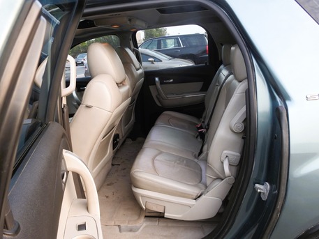 Manama, Vehicles, Cars & Trucks , BHD 1300,  Gmc Acadia,  2010,  Automatic,  200000 KM,    MODEL FOR SALE