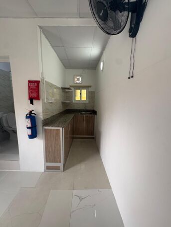 Manama, Rooms Available, BHD 130/month,  87 Sq. Meter,  Cheap Studio For Rent With Unlimited EWA