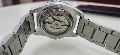 Jeddah, Watches, SAR 700,  Genuine Seiko 5 Sports, SNZF17