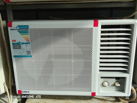 Al Aziziyah, Air Conditioners, SAR 650,  For Sale, Used, Clean, Almost New Window Air Conditioners, With Warranty, With Delivery An