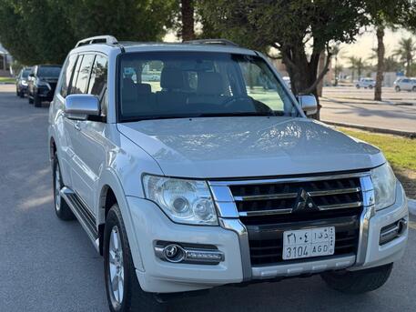 Dammam, Vehicles, Cars & Trucks , SAR 55,  Mitsubish Pajero,  2019,  Automatic,  276000 KM,  Car Is Very Good Condition No Accident Full Option