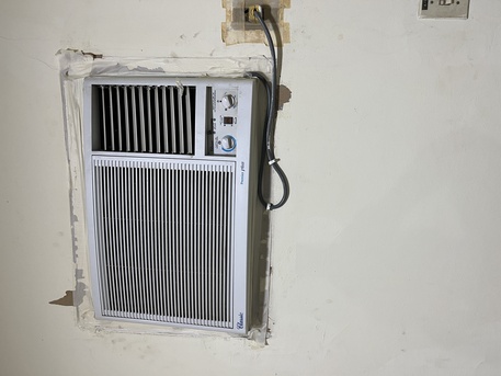 Yanbu, Air Conditioners, SAR 350,  Window AC