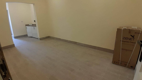 Gudaibiya, Apartments, Flats, Houses & Villas, BHD 160,  Gudaibiya:- Studio Unfurnished Flat On Rent With Only 1 A/Cs.  Bd 160/- With Unlimited Ewa