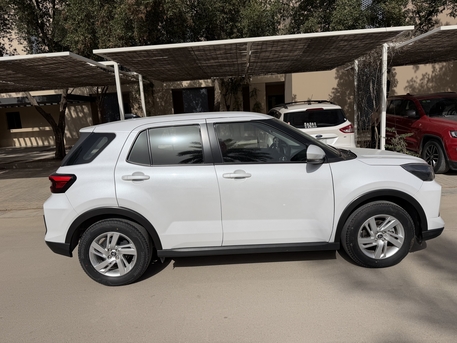 Riyadh, Vehicles, Cars & Trucks , SAR 52000,  Ford Raize,  2024,  Automatic,  7300 KM,  Toyota Raize  XLE 1.2 Lt SUV -  Only - No Accident