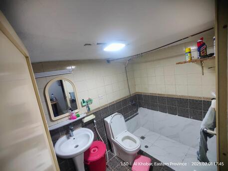 Al Khobar Al Shamalia, Rooms for Rent, SAR 1000/month,  Furnished,  Offering A Furnished Room For Rent Khobar Shamalia St.18 Opposite To Bundoo Khan Restaurnt