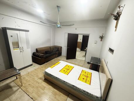 Al Khobar Al Shamalia, Rooms for Rent, SAR 1000/month,  Furnished,  Offering A Furnished Room For Rent Khobar Shamalia St.18 Opposite To Bundoo Khan Restaurnt