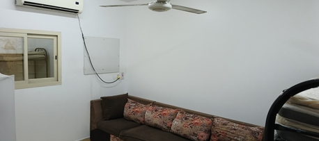 Akrabia, Rooms for Rent, SAR 850/month,  SAR 850/month Furnished Room In 2BHK Aqrabeya. Kitchen, Bathroom, Hall, Elect Are Shared