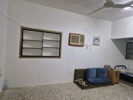 Mushrefah, Bedspace For Rent, SAR 450/month,  24 Sq. Meter,  Need A Room Mate