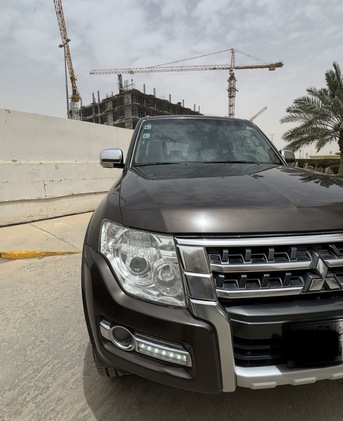 Olaya, Vehicles, Cars & Trucks , SAR 53000,  Mitsubishi Pajero 3.5,  2017,  Automatic,  115000 KM,  L  Low Mileage