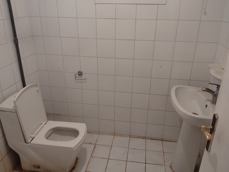 Al Malaz, Rooms for Rent, SAR 32000/year,  Family Room Available