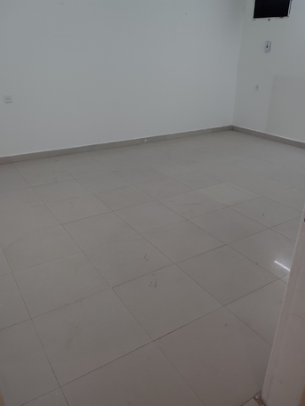 Al Malaz, Rooms for Rent, SAR 32000/year,  Family Room Available
