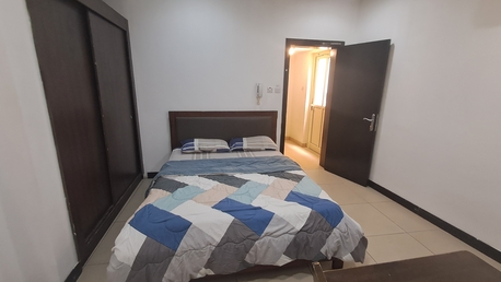 Mahooz, Apartments, Flats, Houses & Villas, BHD 170,  Studio Flat In Mahooz With Electricity