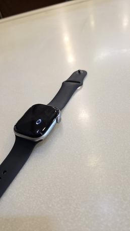 Dammam, Mobile Phones, SAR 1350,  Apple Watch 11