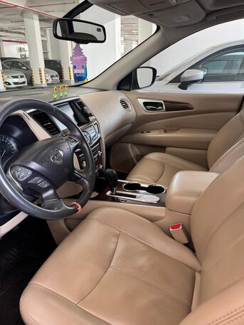 Hoora, Vehicles, Cars & Trucks , BHD 6900,  Nissan Pathfinder,  2018,  Automatic,  100000 KM,
