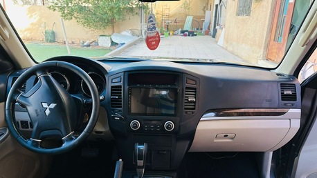 Riyadh, Vehicles, Cars & Trucks , SAR 27000,  Mitsubishi Pajero,  2010,  Automatic,  400000 KM,  Family Used