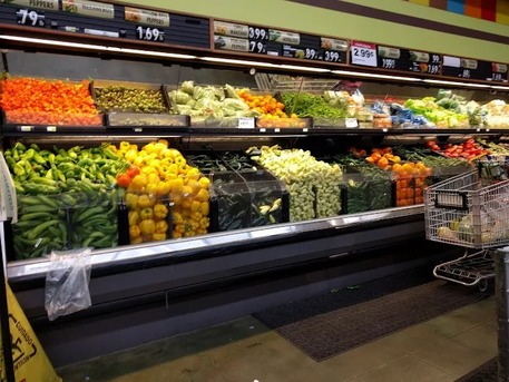 New York, Food, Discover A Supermarket On Victory Blvd With Discount Fresh Produce