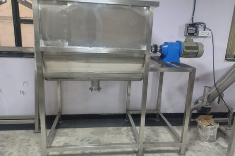 Noida, Creative, Dry Powder Mixing Equipment
