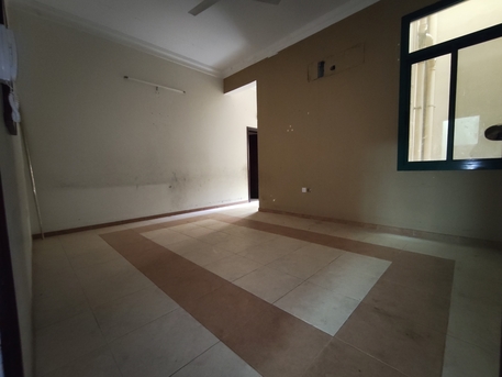 Bilad Al Qadeem, Apartments, Flats, Houses & Villas, BHD 160/year,  2 BR,  Bilad Al Qadeem:- Groundfloor 2Bhk Unfurnished Flat On Rent..