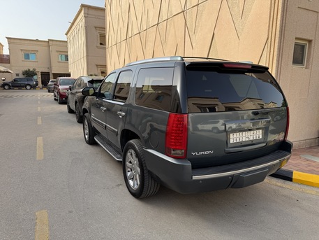 Khobar, Vehicles, Cars & Trucks , SAR 30000,  GMC Yukon Denali,  2007,  245000 KM,  Full Option | Clean & Ready To Drive