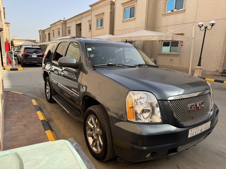 Khobar, Vehicles, Cars & Trucks , SAR 30000,  GMC Yukon Denali,  2007,  245000 KM,  Full Option | Clean & Ready To Drive