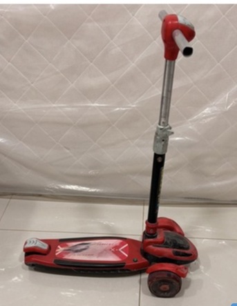 Riyadh, Household Items, SAR 75,  Carom Board +scooter+toaster