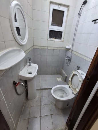 Manama, Apartments, Flats, Houses & Villas, BHD 100/month,  1 BR,  Studio 100bd In Gudabiya Ewa Monthly Bill Payment