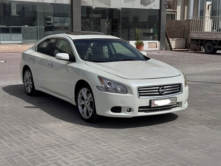 Manama, Vehicles, Cars & Trucks , BHD 1750,  Nissan Maxima,  2014,  Automatic,  191250 KM,    (White)