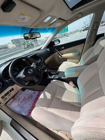 Manama, Vehicles, Cars & Trucks , BHD 1750,  Nissan Maxima,  2014,  Automatic,  191250 KM,    (White)