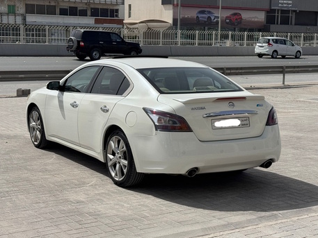 Manama, Vehicles, Cars & Trucks , BHD 1750,  Nissan Maxima,  2014,  Automatic,  191250 KM,    (White)