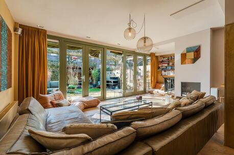 Amsterdam, Apartments, Flats, Houses & Villas, EUR 4500/month,  Furnished,  3 BR,  170 Sq. Meter,  Luxury Furnished Apartment With Private Garden In Amsterdam West, 170 M?,3 Bedrooms.