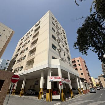 Adliya, Apartments, Flats, Houses & Villas, BHD 325/month,  2 BR,  145 Sq. Meter,  Huge 2 Bedroom 2 Bathroom Flat For Rent In Adliya
