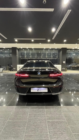 Sanabis, Vehicles, Cars & Trucks , BHD 30000,  Bmw 735,  2023,  Automatic,  137000 KM,  I Model