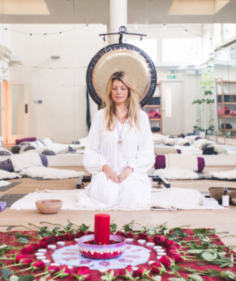 London, Business, Bhuti