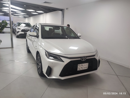 Jeddah, Vehicles, Cars & Trucks , SAR 20000,  Toyota Yaris,  2024,  Automatic,  87000 KM,   Y Plus  For Sale