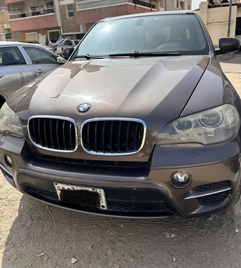 Jeddah, Vehicles, Cars & Trucks , SAR 35000,  Bmw X5,  2011,  Automatic,  207000 KM,