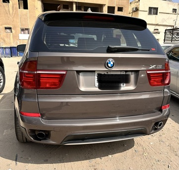 Jeddah, Vehicles, Cars & Trucks , SAR 35000,  Bmw X5,  2011,  Automatic,  207000 KM,
