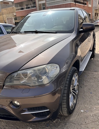 Jeddah, Vehicles, Cars & Trucks , SAR 35000,  Bmw X5,  2011,  Automatic,  207000 KM,