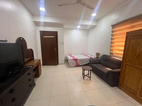 Jannusan, Apartments, Flats, Houses & Villas, BHD 160/month,  Furnished,  Studio,  Big Studio For Rent In Janussan | Fully Furnished | Close To Saar & Seef