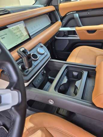Riyadh, Vehicle Lease Transfer, SAR 240000,  Very Clean As New Defender 90 SE