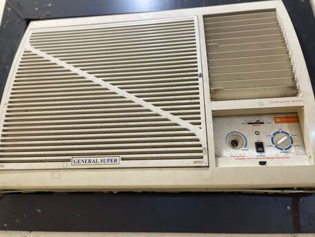 Jeddah, Air Conditioners, SAR 200,  Selling House Hold Items In Cheap Price