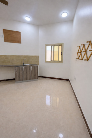 Manama, Apartments, Flats, Houses & Villas, BHD 200/month,  2 BR,  For Rent - Apartment In Jeblat Habshi.