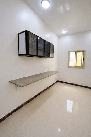 Manama, Apartments, Flats, Houses & Villas, BHD 200/month,  2 BR,  For Rent - Apartment In Jeblat Habshi.