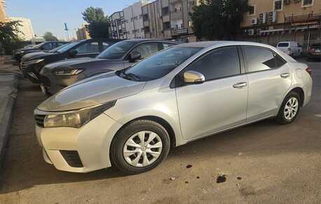 Riyadh, Vehicles, Cars & Trucks , SAR 40000,  Toyota Corolla,  2015,  Automatic,  156000 KM,  , , ,  Single User, Well Maintained With Recent Service Done. S
