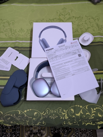 Hara, Mobile Phones, SAR 1400,  Apple Airpod Max (jarir Bookstore Invoice)